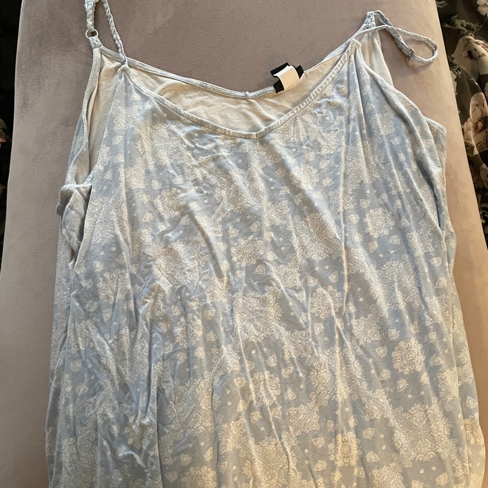 Torrid blue and white tank top